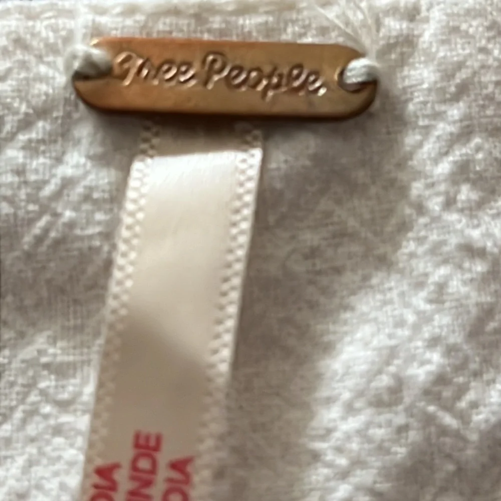 Free People Endless Summer Little‎ tied up ivory cotton top blouse Sz L
